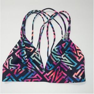 Victoria’s Secret Pink Bralette Triangle Unlined Bra Sport Bra. Size Small.NWT